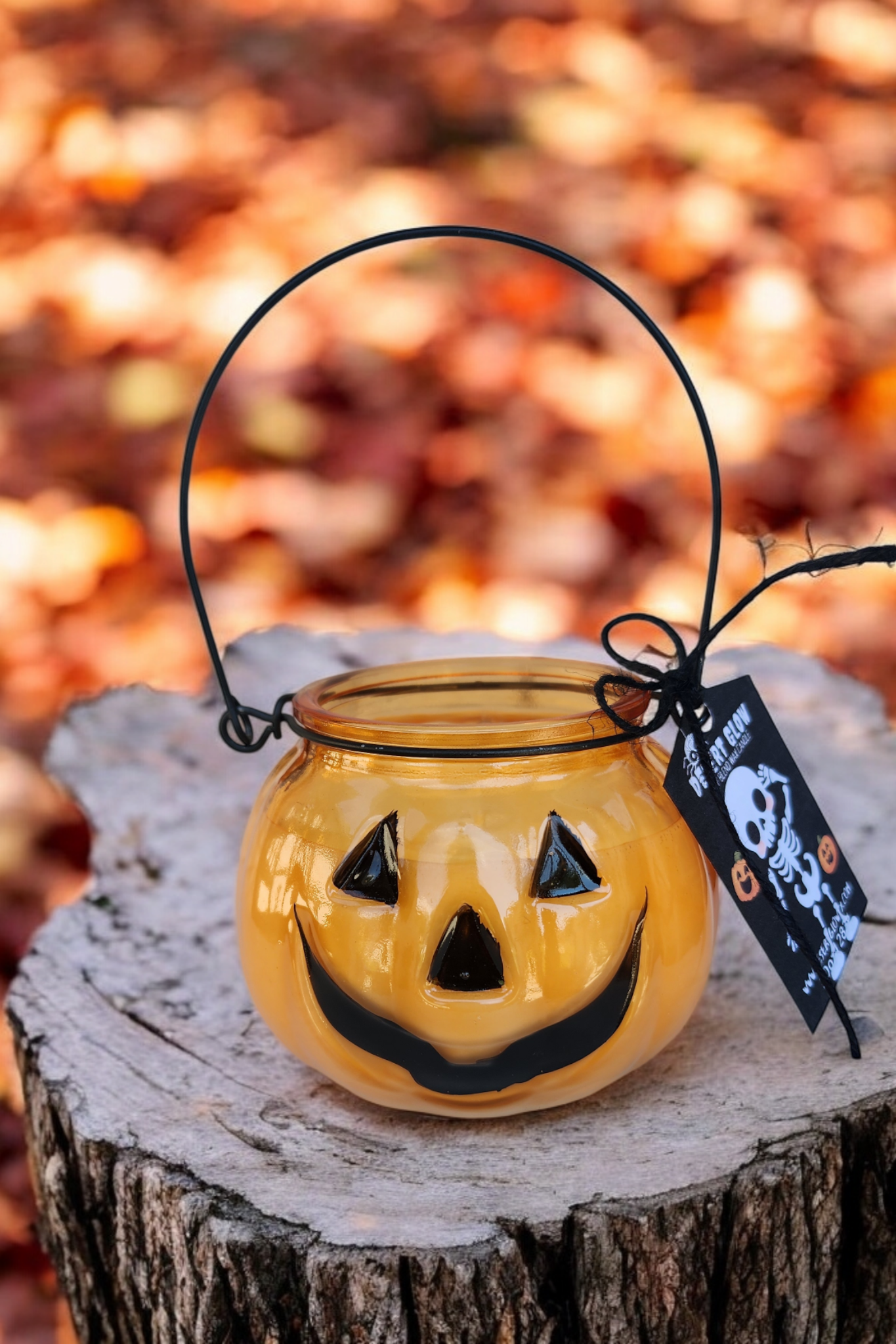 Jack-o-lantern candle